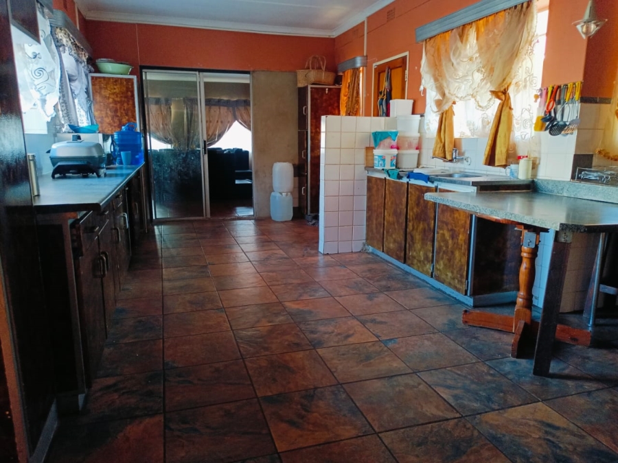 4 Bedroom Property for Sale in Stilfontein Ext 4 North West